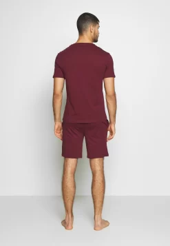 Pier One Pigiama - Bordeaux 7 Pier One Pigiama - Bordeaux -Pier One 01779b9b7e2d4867b99b937a10d4f0d8 scaled