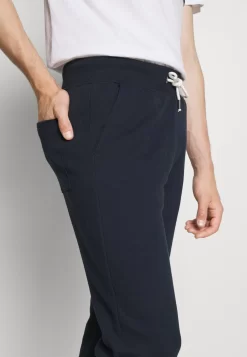 Pier One Pantaloni SportiviDark Blue Uomo Pantaloni Sportivi E Joggers PI922E03I-K12 -Pier One 04e5700440b843a0b923adb3d47659b9 scaled