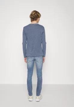 Pier One Jeans Skinny FitDark Blue Denim Uomo Jeans YO122GA27-K12 -Pier One 0a9fdae808c14629b9b837f0943d7159 scaled