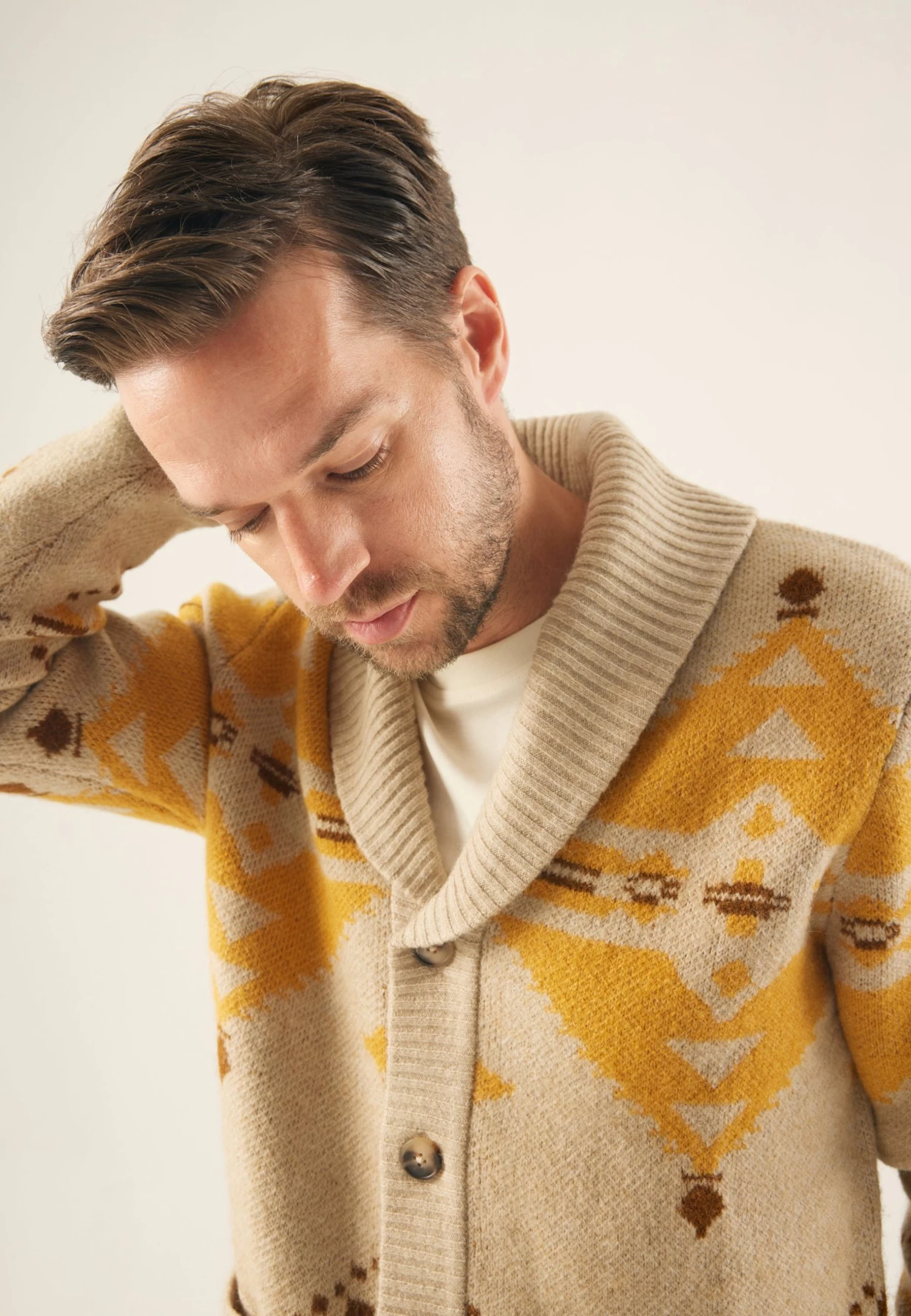 Pier One CardiganBeige/Multi-Coloured Uomo Maglieria PI922Q0BY-B11 5 Pier One CardiganBeige/Multi-Coloured Uomo Maglieria PI922Q0BY-B11 - immagine 5