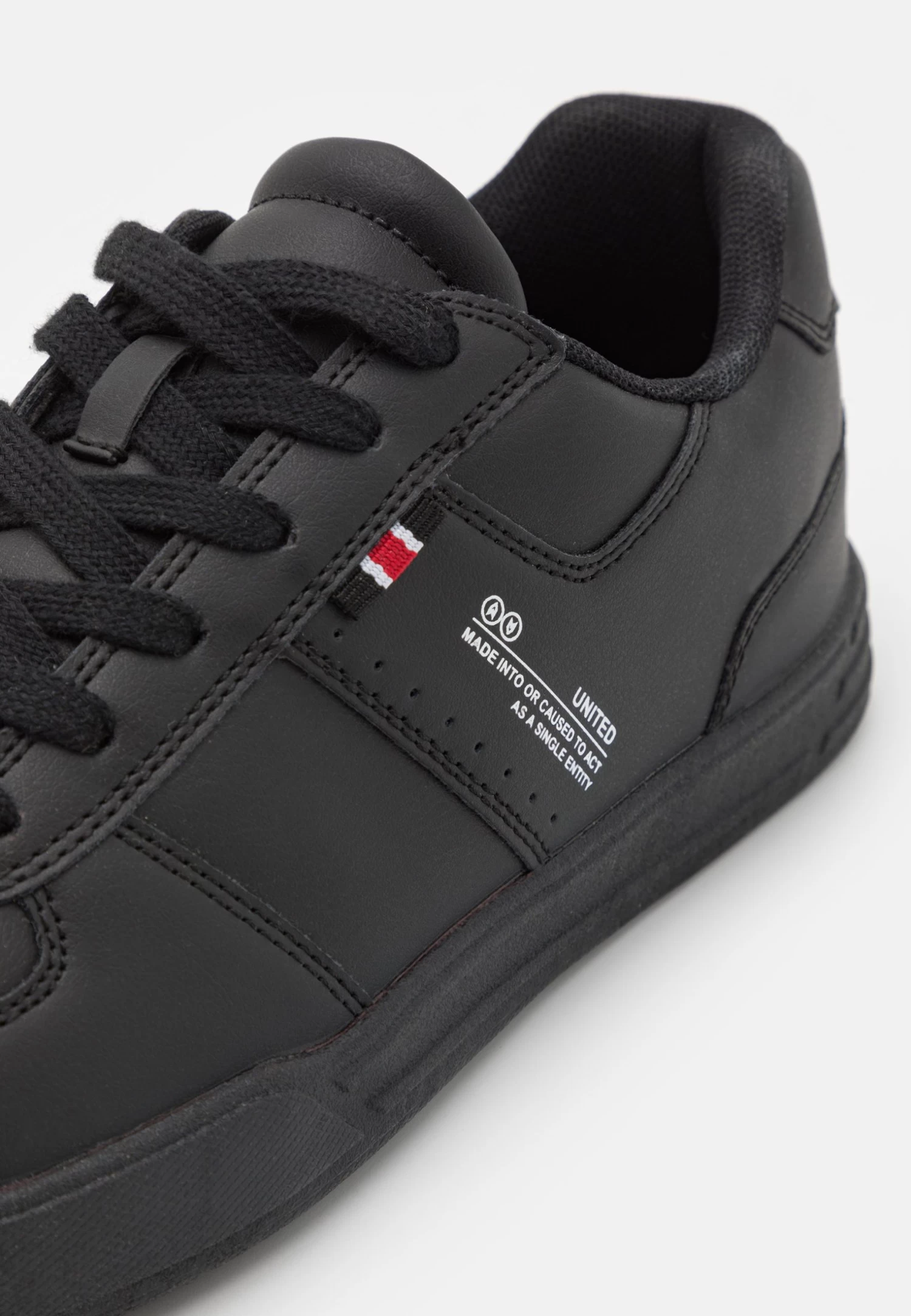 Pier One Unisex - Sneakers Basse - Black 6 Pier One Unisex - Sneakers Basse - Black - immagine 6