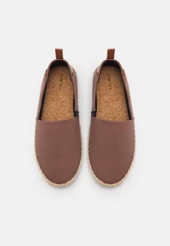 Pier One UnisexEspadrillasBrown Uomo Scarpe Basse PI915C00G-O11 -Pier One 31da881e18bf49df90b20d8e283884c8 scaled