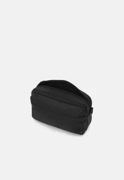 Pier One Borsa A TracollaBlack Uomo Borse PI954H02B-Q11 6 Pier One Borsa A TracollaBlack Uomo Borse PI954H02B-Q11 -Pier One 34eba8d728f74489a57905aa56134a23 scaled