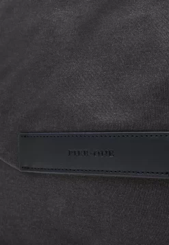 Pier One Borsa A TracollaBlack Uomo Borse PI952H06R-Q11 9 Pier One Borsa A TracollaBlack Uomo Borse PI952H06R-Q11 -Pier One 350f8e778dcf46268b5d31283848cea8 scaled