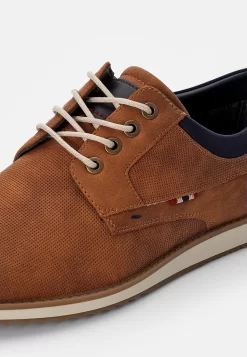 Pier One Stringate SportiveTan Uomo Scarpe Con I Lacci PI912M0AM-B11 11 Pier One Stringate SportiveTan Uomo Scarpe Con I Lacci PI912M0AM-B11 -Pier One 3b047b417ae2450691a3771a7b0b96a7 scaled