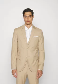 Pier One CompletoBeige Uomo Completi E Cravatte PI922A02G-B11 -Pier One 42ec49d2573549da9222e124935bea60 scaled