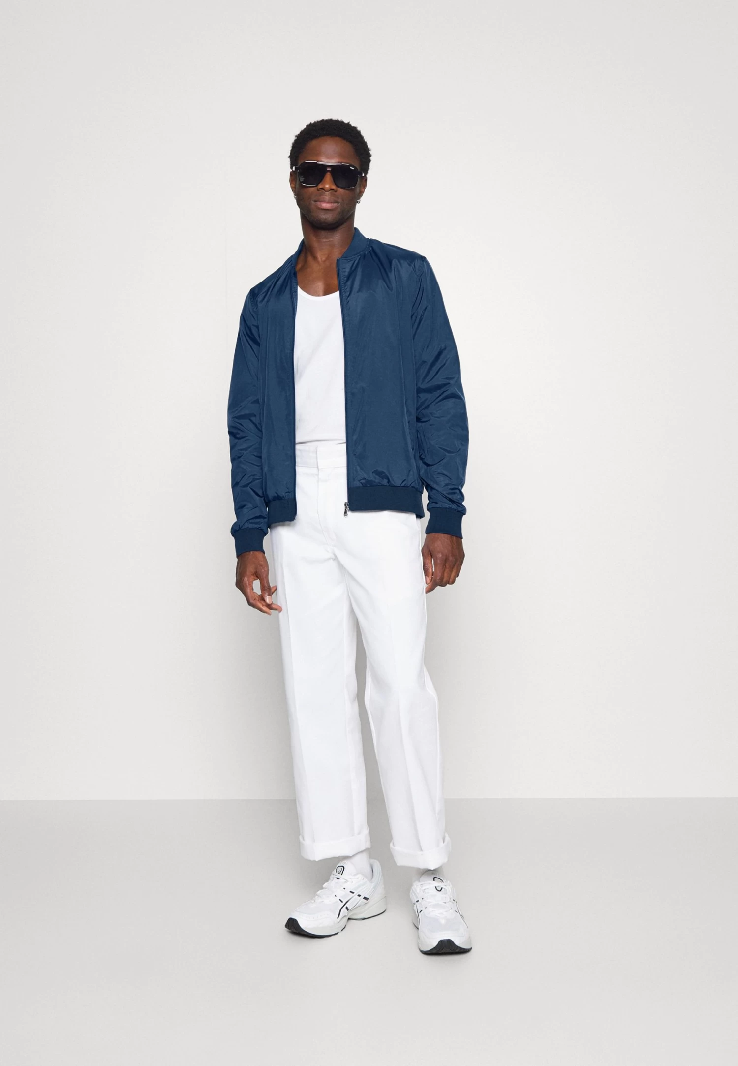 Pier One Giubbotto Bomber Dark Blue Uomo Giacche YO122T02C-K11 2 Pier One Giubbotto Bomber Dark Blue Uomo Giacche YO122T02C-K11 - immagine 2