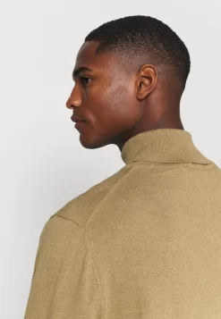 Pier One MaglioneCamel Uomo Maglieria PI922Q01E-B11 -Pier One 47ca594b791a4226a1d5b7dd2bdb62ae scaled