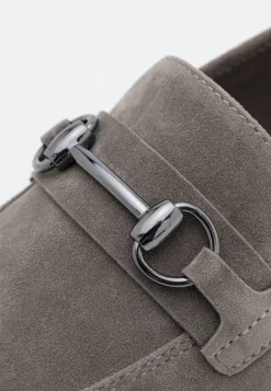 Pier One Mocassini ElegantiGrey Uomo Scarpe Eleganti PI912C0A1-C11 -Pier One 4b382e05be2b43eeb36ae982039504e1 scaled