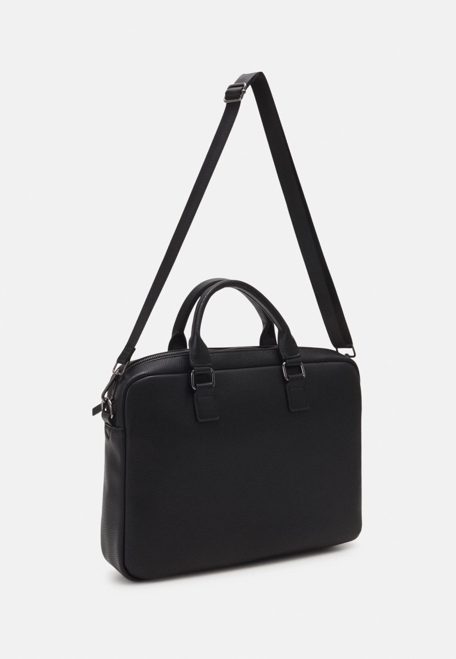 Pier One Borsa Porta PcBlack Uomo Borse PI952H060-Q11 2 Pier One Borsa Porta PcBlack Uomo Borse PI952H060-Q11 - immagine 2
