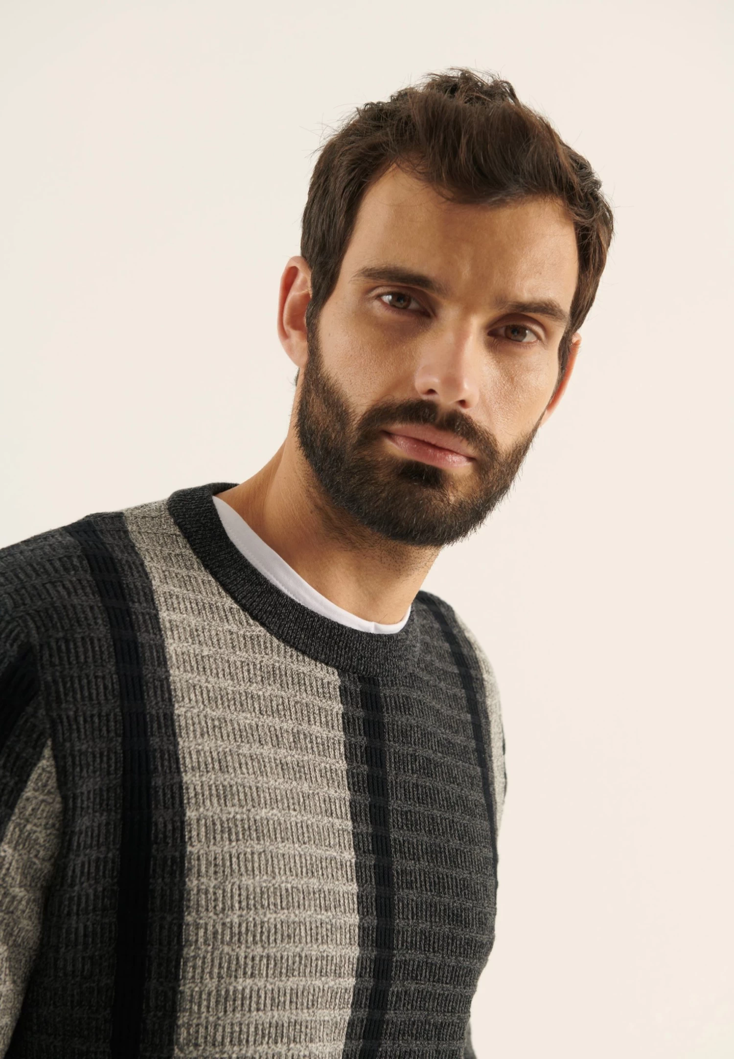 Pier One MaglioneMottled Grey Uomo Maglieria PI922Q0BP-C11 5 Pier One MaglioneMottled Grey Uomo Maglieria PI922Q0BP-C11 - immagine 5