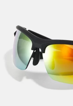 Pier One UnisexOcchiali Da SoleBlack Uomo Occhiali Da Sole PI954K033-Q11 -Pier One 588c529d22a54852a0943b23ab92875b scaled