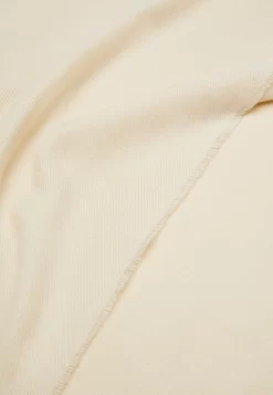 Pier One UnisexSciarpaOff-White Donna Sciarpe PI954G00J-A11 -Pier One 6c9f90a6ad5a4ac083e70d30a511a71c scaled