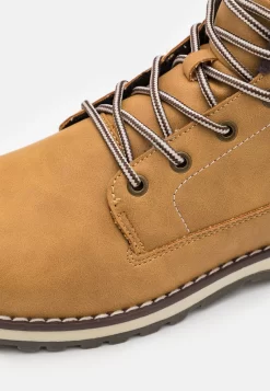 Pier One Stivaletti StringatiCamel Uomo Stivaletti/Stivali PI912K0B7-B11 11 Pier One Stivaletti StringatiCamel Uomo Stivaletti/Stivali PI912K0B7-B11 -Pier One 71be1620f6ee4bba81d39484e3fb5425 scaled