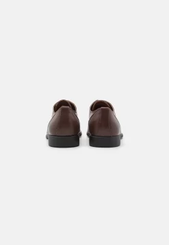 Pier One Stringate ElegantiDark Brown Uomo Scarpe Eleganti PI912M0D3-O12 8 Pier One Stringate ElegantiDark Brown Uomo Scarpe Eleganti PI912M0D3-O12 -Pier One 7773c55f0f8144f5a23840c959985ed3 scaled