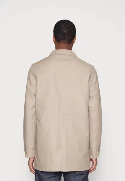 Pier One Commuter Coat Cappotto CortoTan Uomo Cappotti PI922T04G-B11 8 Pier One Commuter Coat Cappotto CortoTan Uomo Cappotti PI922T04G-B11 -Pier One 7a84a7b3d32644bb98a5fe975bbf209a scaled