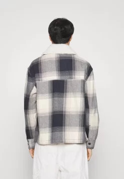 Pier One Giacca Leggera - Black/Beige -Pier One 896ea5983e5b4011b4a55a5ce245570c scaled