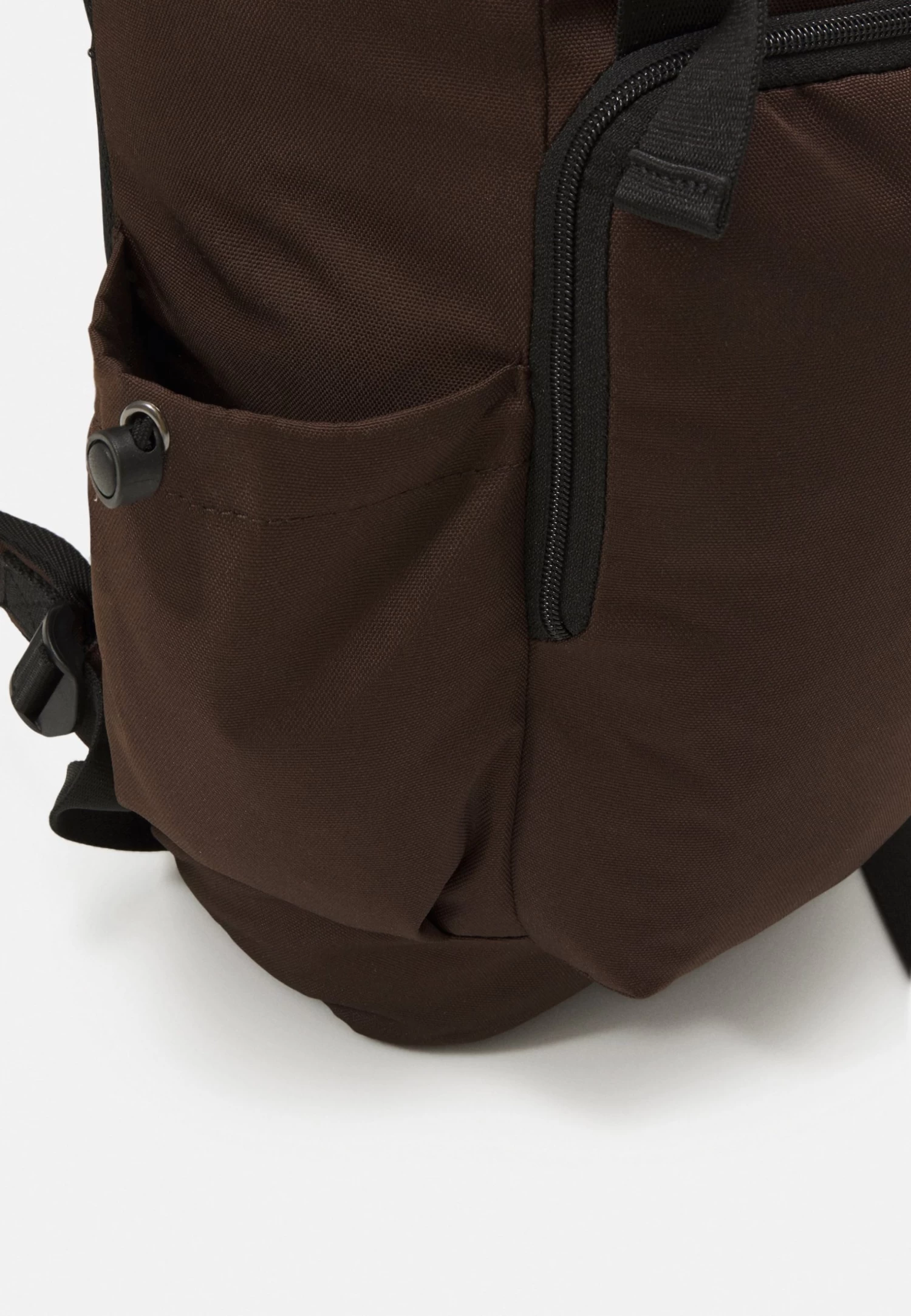 Pier One UnisexZainoBrown Uomo Borse PI954O03T-O11 4 Pier One UnisexZainoBrown Uomo Borse PI954O03T-O11 - immagine 4