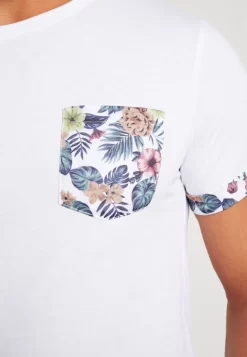 Pier One T-Shirt Con StampaWhite Uomo T-shirt E Polo PI922O0BZ-A11 -Pier One 9088338f62174ba2891c9dc176f481e4 scaled