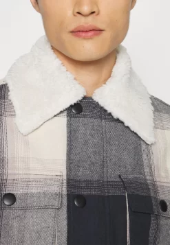 Pier One Giacca Leggera - Black/Beige -Pier One 945f448dee1941e48afc57d7a97d17e2 scaled