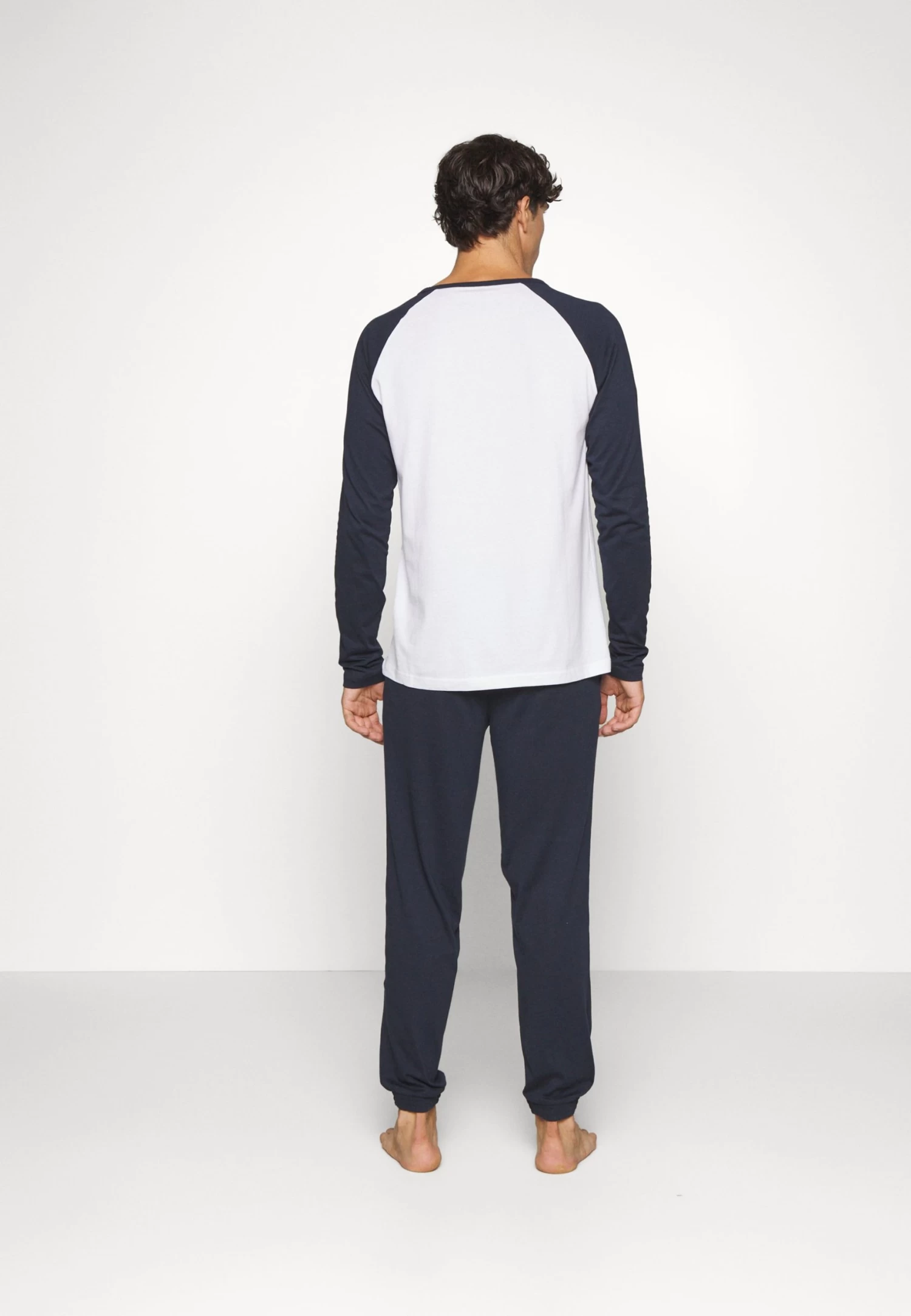 Pier One PigiamaDark Blue Uomo Per La Notte PI982M043-K11 3 Pier One PigiamaDark Blue Uomo Per La Notte PI982M043-K11 - immagine 3