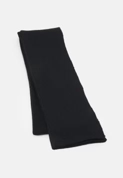 Pier One Set Unisex - Sciarpa - Black 9 Pier One Set Unisex - Sciarpa - Black -Pier One 9ec9c586ae814c6ea3c9b063b70af6b9 scaled