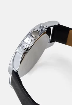 Pier One OrologioBlack/Silver-Coloured Uomo Orologi PI952M01B-Q11 -Pier One a405f32d91574594bfe0eb57bcbec044 scaled