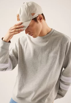 Pier One FelpaGrey Uomo Maglieria E Felpe PI922S0HI-C11 -Pier One ac403c0e8b59409e8f6b1101db6fb8c3 scaled