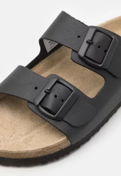 Pier One Leather UnisexCiabattineBlack Donna Ciabatte E Zoccoli PI915G00C-Q11 11 Pier One Leather UnisexCiabattineBlack Donna Ciabatte E Zoccoli PI915G00C-Q11 -Pier One afd1e91be68c47baaae14bcf09e32434 scaled