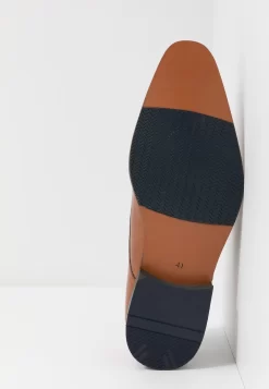 Pier One LeatherMocassini ElegantiCognac Uomo Scarpe Eleganti PI912C094-O11 -Pier One b33620ba8ab547529ee32df8e71ecc15 scaled