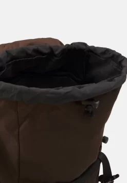 Pier One UnisexZainoBrown Uomo Borse PI954O03T-O11 6 Pier One UnisexZainoBrown Uomo Borse PI954O03T-O11 -Pier One b6f61a01169f43bbbcb7ad1adcc8d51c scaled