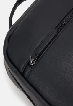 Pier One UnisexZainoBlack Donna Borse PI954O038-Q11 10 Pier One UnisexZainoBlack Donna Borse PI954O038-Q11 -Pier One c0cc32338d9042349da11a1bdfacb532 scaled