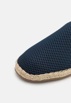 Pier One Unisex - Espadrillas - Dark Blue -Pier One c43c366ef282452d85070e3a0ddb3e80 scaled