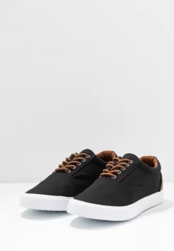 Pier One Sneakers BasseBlack Uomo Sneaker PI912O02D-Q11 -Pier One c4cf3565537c4ea1b44b68540f2735de scaled