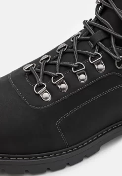 Pier One Stivaletti StringatiBlack Uomo Stivaletti/Stivali PI912K0BE-Q11 -Pier One d1f26891c1584006b9a6c05f135a423c scaled