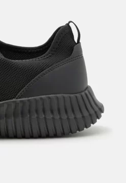 Pier One Sneakers BasseBlack Uomo Sneaker PI915O025-Q11 -Pier One da21a0204b9943a1b0a5be03e6d2430f scaled