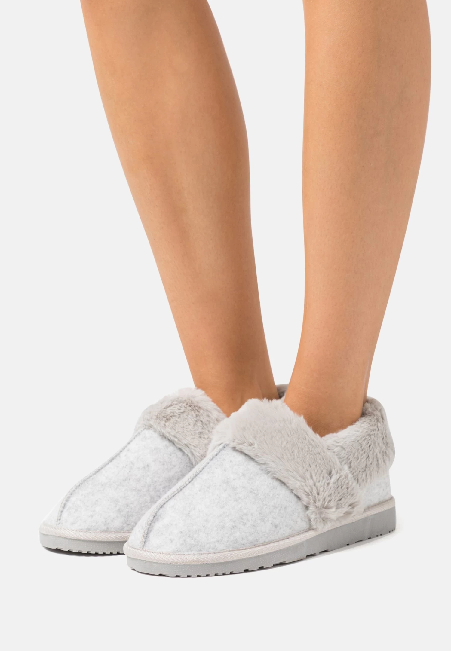 Pier One PantofoleGrey Donna Pantofole PI911D000-C11 1 Pier One PantofoleGrey Donna Pantofole PI911D000-C11