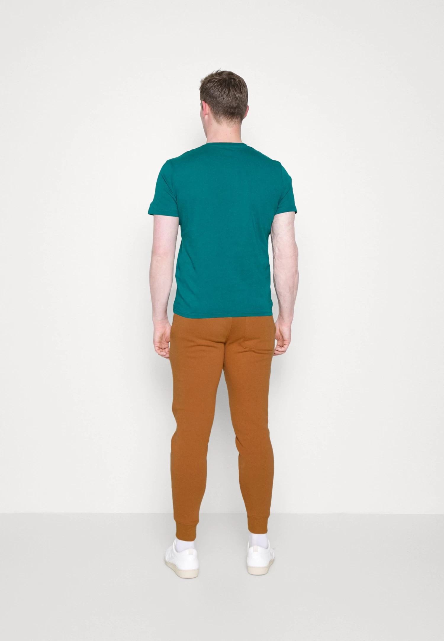 Pier One Pantaloni SportiviCamel Uomo Pantaloni Sportivi E Joggers PI922E03I-B13 3 Pier One Pantaloni SportiviCamel Uomo Pantaloni Sportivi E Joggers PI922E03I-B13 - immagine 3