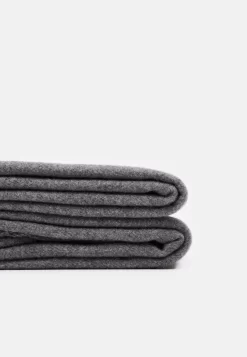 Pier One UnisexSciarpaGrey Donna Sciarpe PI954G00J-C11 -Pier One ec5527395bf74ce5a255f492061affa7 scaled