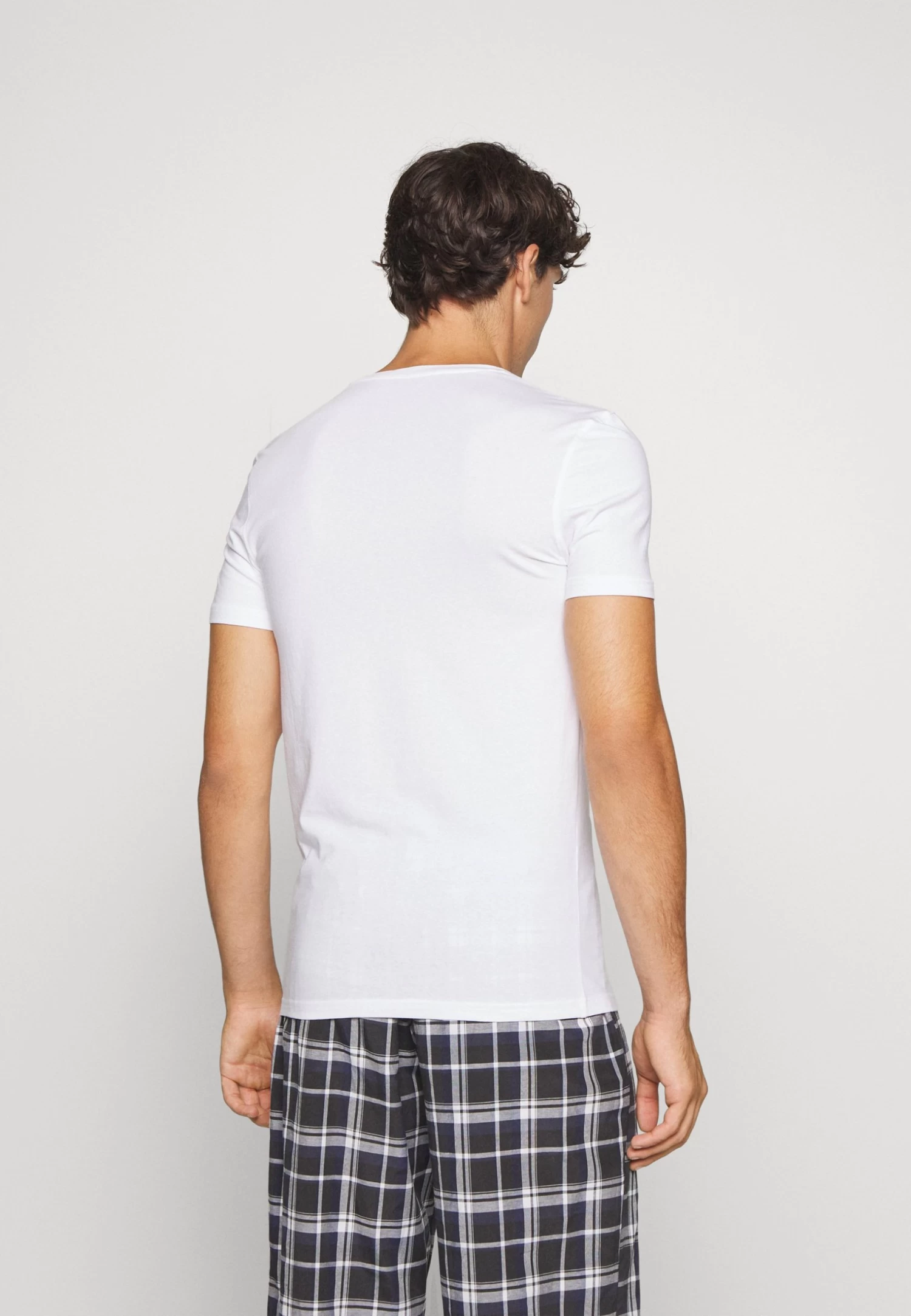 Pier One 2 PackMaglietta IntimaWhite Uomo Intimo PI982Q00F-A11 2 Pier One 2 PackMaglietta IntimaWhite Uomo Intimo PI982Q00F-A11 - immagine 2