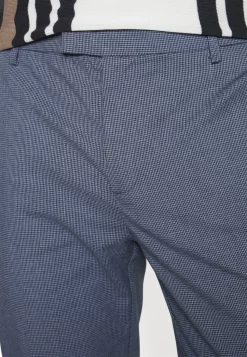 Pier One Pantaloni Blue Uomo Pantaloni PI922E059-K11 9 Pier One Pantaloni Blue Uomo Pantaloni PI922E059-K11 -Pier One ee2806d6749d452b893c782367ca9169 scaled