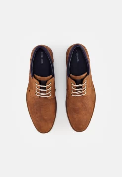 Pier One Stringate SportiveTan Uomo Scarpe Con I Lacci PI912M0AM-B11 9 Pier One Stringate SportiveTan Uomo Scarpe Con I Lacci PI912M0AM-B11 -Pier One ef361ff0cf2e492b9630da782fb8e331 scaled