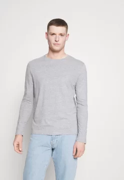 Pier One 5 PackMaglietta A Manica LungaWhite/Dark Blu/Grey Uomo T-shirt E Polo PI922O0RB-A11 -Pier One f1774a4a7a3f444e865f7b6e75b4c3ba scaled