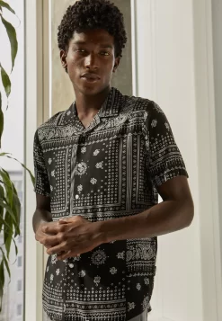 Pier One UnisexCamiciaBlack Donna Camicie E Bluse PI922D0EI-Q11 -Pier One f1f41040afc04553bf31d58a923943f8 scaled