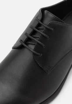 Pier One Stringate ElegantiBlack Uomo Scarpe Eleganti PI912M0D3-Q11 -Pier One ff2908d849db4ca09c05eaeaa8a1cd32 scaled